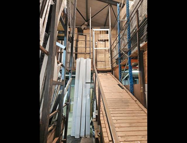 INDUSTRIAL FOR SALE IN MARCONI BEAM